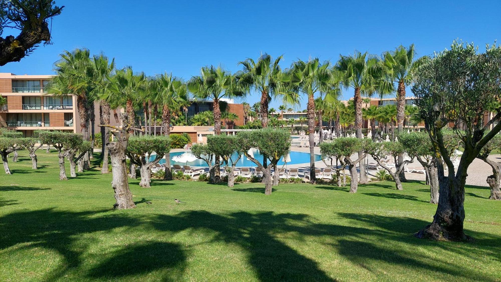 Apartamentos Herdade Dos Salgados - Vila Das Lagoas Албуфейра Экстерьер фото