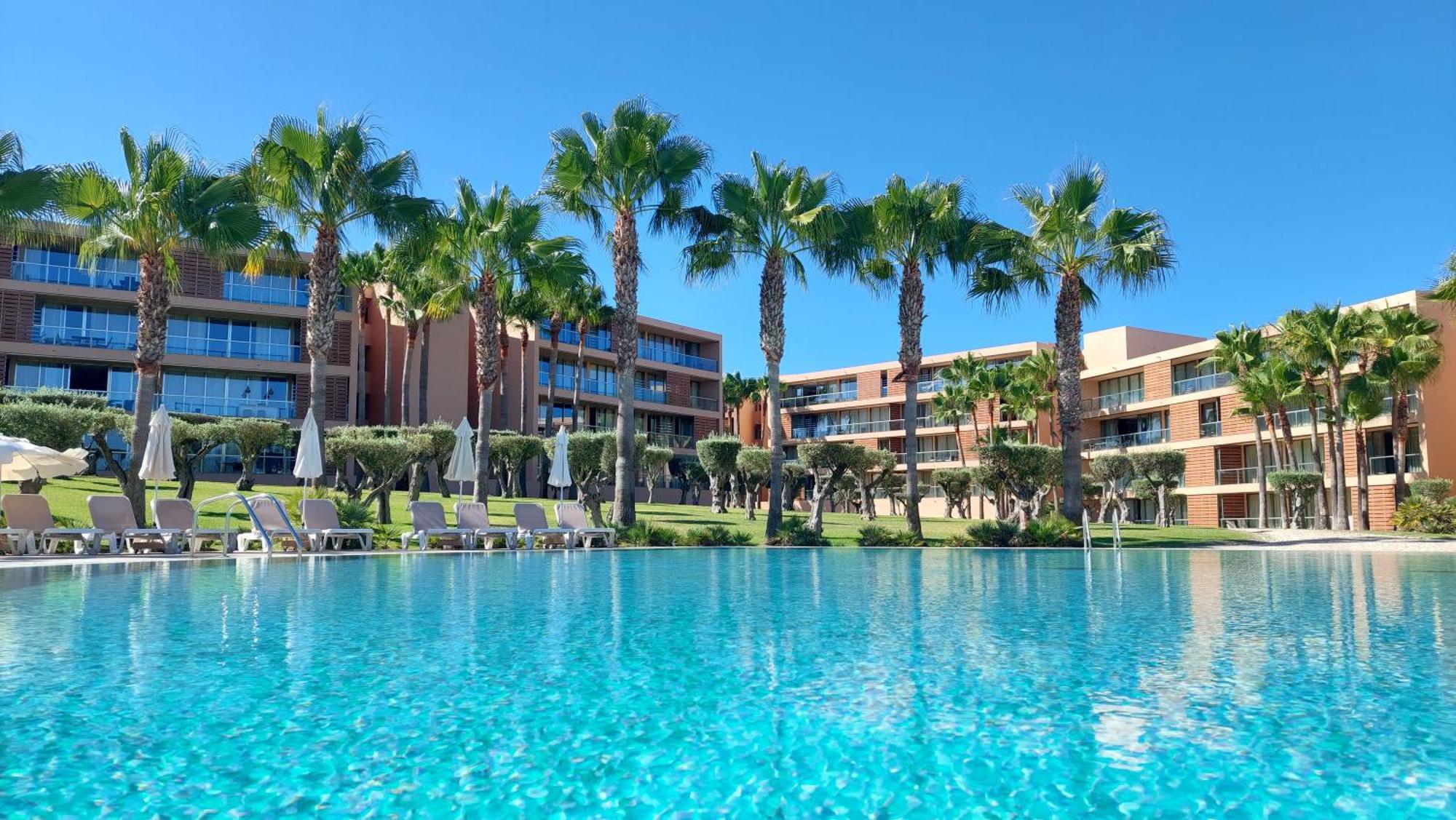 Apartamentos Herdade Dos Salgados - Vila Das Lagoas Албуфейра Экстерьер фото